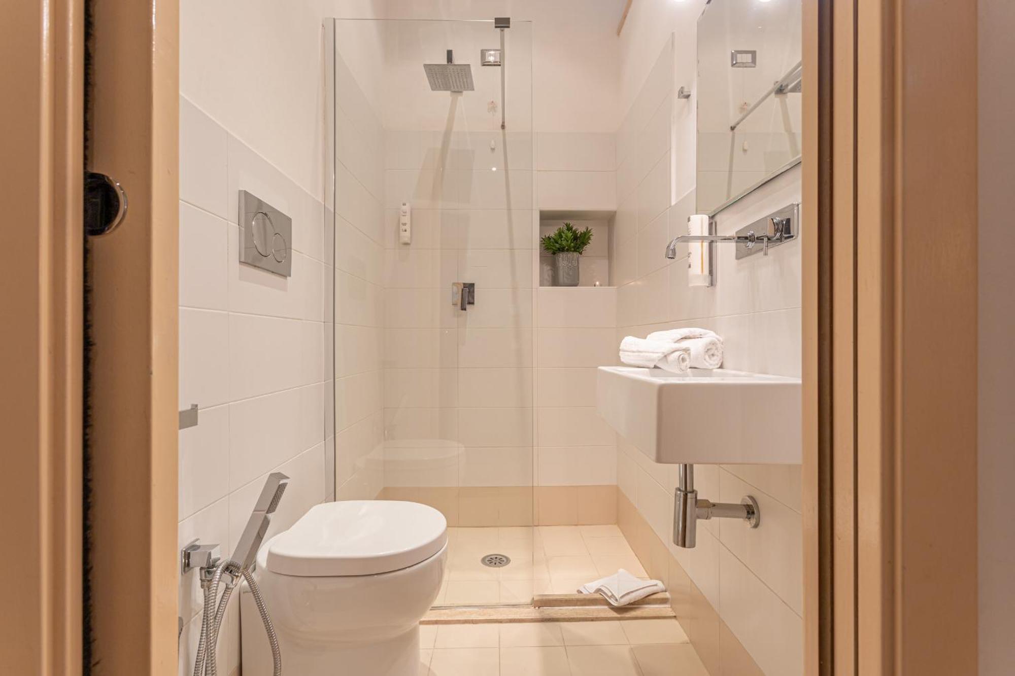 Vatican St Peter 2 Bedrooms 2 Bathrooms * Rome