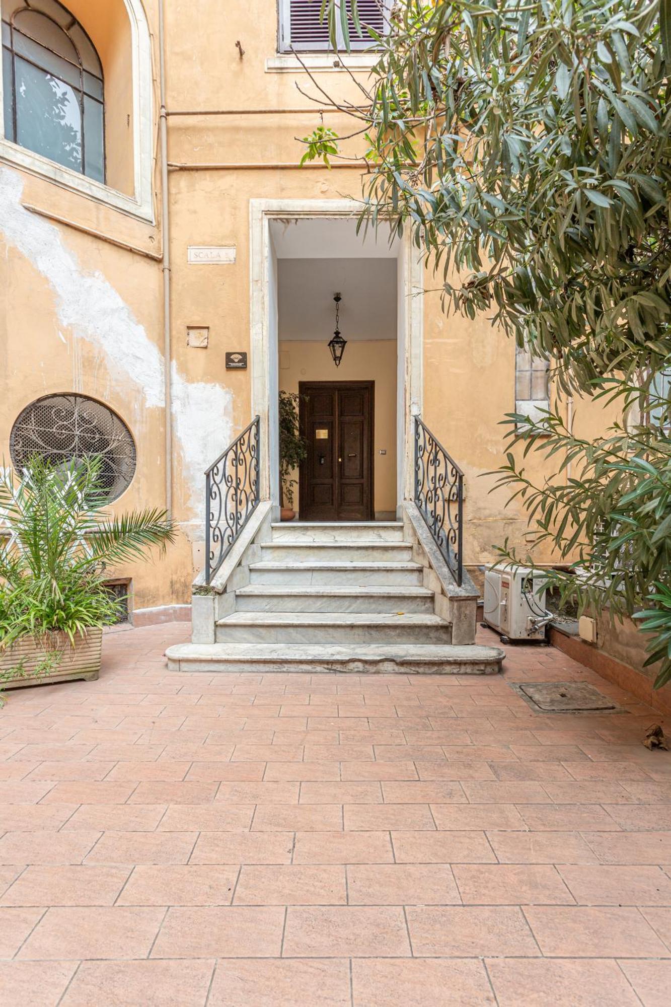 Vatican St Peter 2 Bedrooms 2 Bathrooms * Rome